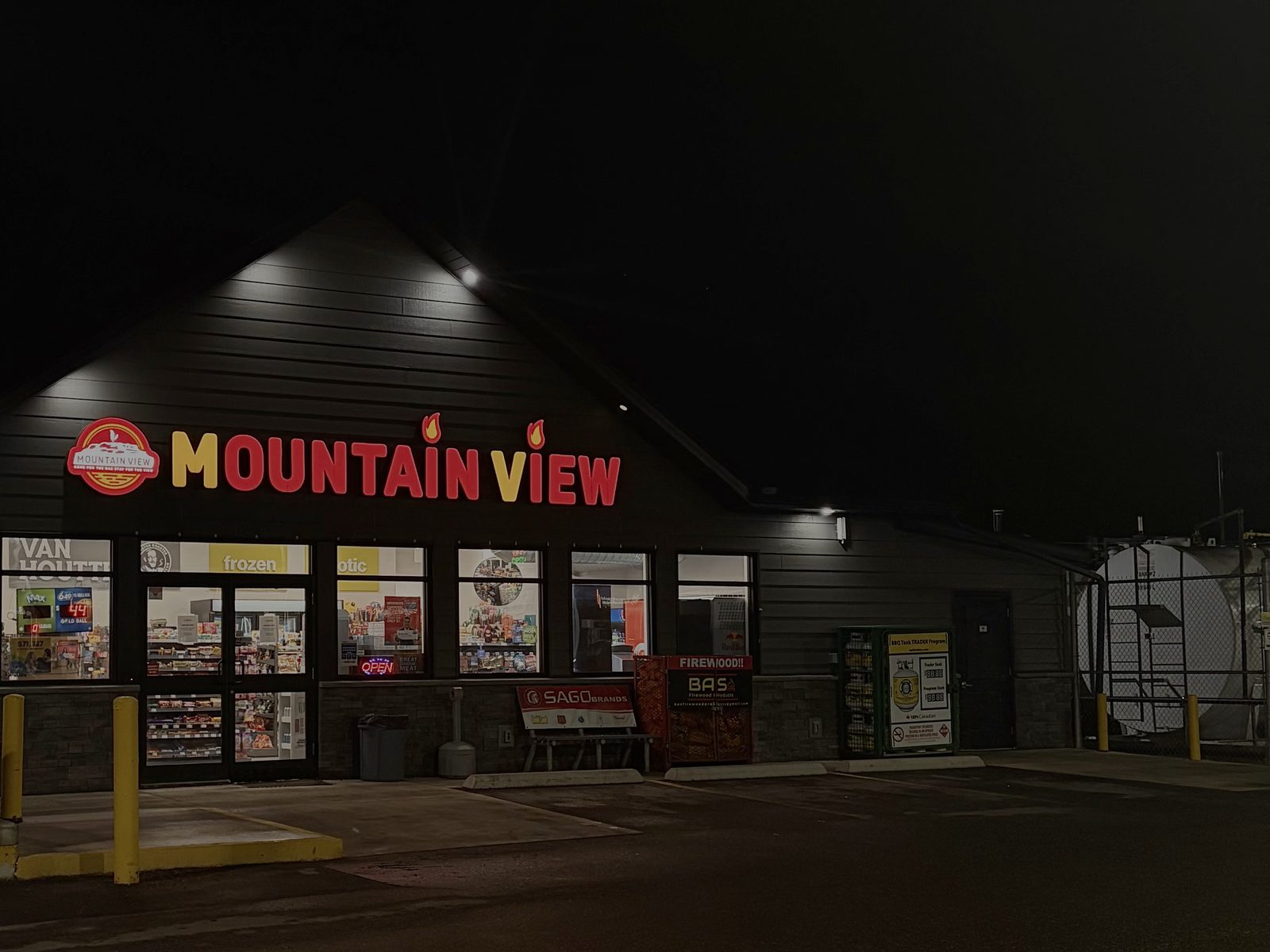 Mountain View Gas storefront illuminated at night on City Road in Thunder Bay